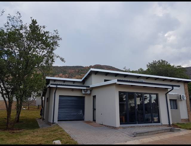 2 BEDROOM HOUSE FOR SALE IN WIGWAM